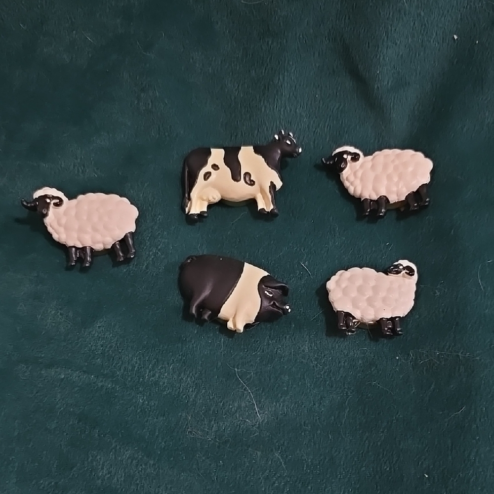 Black and White Farm Animals Button Cover Set